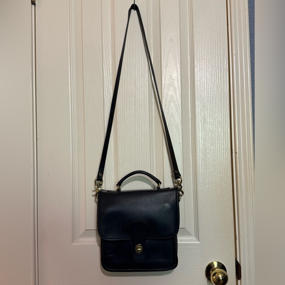 Green Fields - Black Leather Station Bag